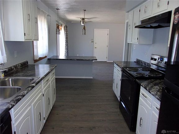 4th image of 749 Westledge Dr