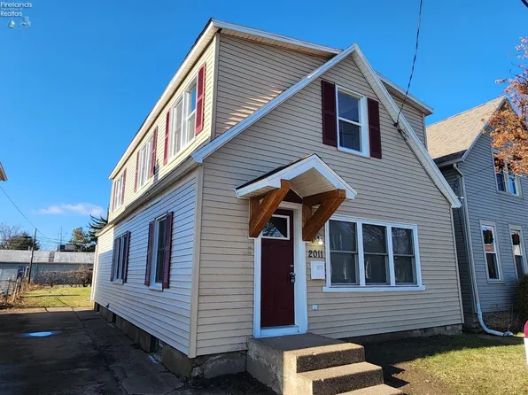 2011 Campbell St, Sandusky, OH 44870