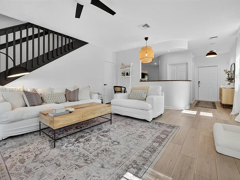 1214 W Las Olas Blvd — Photo 15