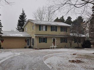 338 Carter Rd, Midland, MI 48642