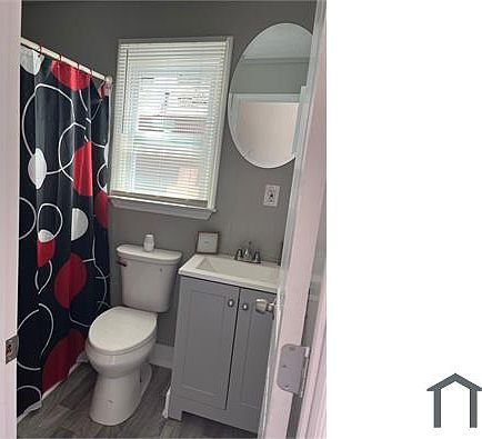 2nd image of 320 Osceola St APT 15