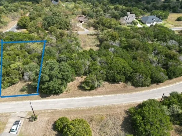 1577 Whitecrest Dr, Whitney, TX 76692