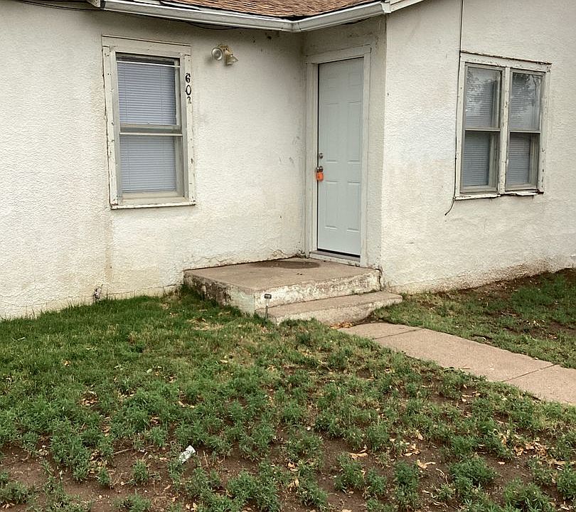 1st image of 602 W 6th St