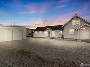 2710 16th Ave NW, Puyallup, WA