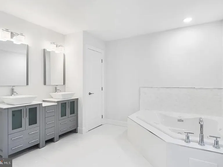 41 W Wildey St #1 — Photo 10