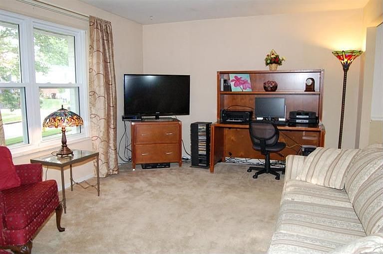 1st image of 1680 Collinspark Ct