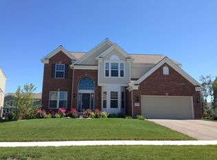 3510 Carlisle Ln, Carpentersville, IL 60110