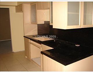 4th image of 3201 Bermuda Bay St