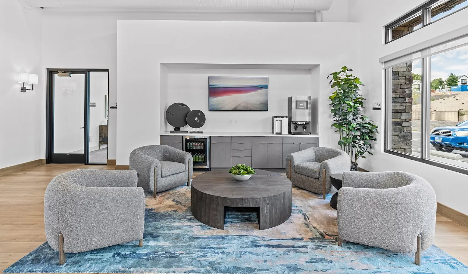 The Retreat Luxury Townhomes — Photo 4