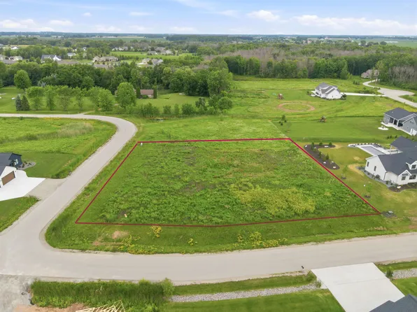 Cotton Tail Ln #23, Kaukauna, WI 54130