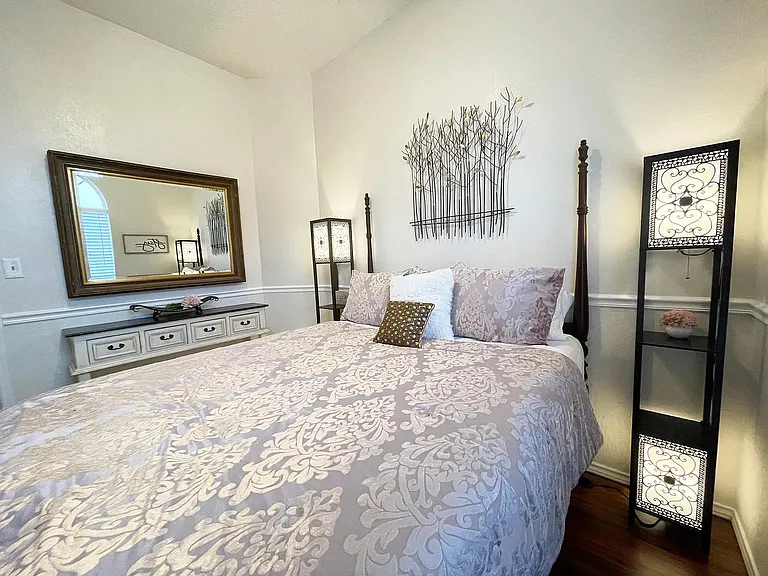8306 Trail Lake Dr — Photo 43