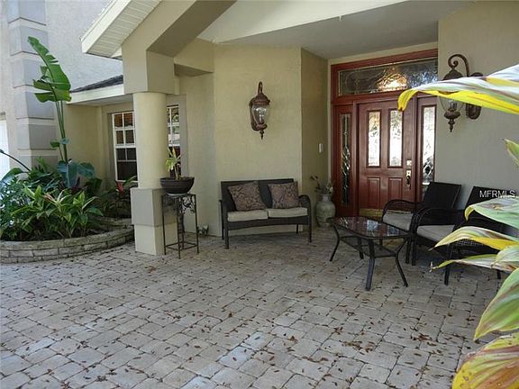 2nd image of 2503 Southern Oak Cir