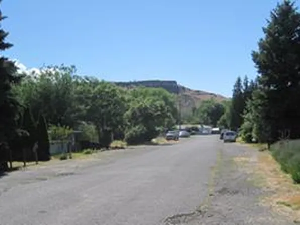729 Lee St, The Dalles, OR 97058