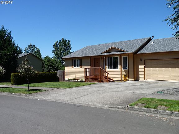 2nd image of 10020 NE 20th St
