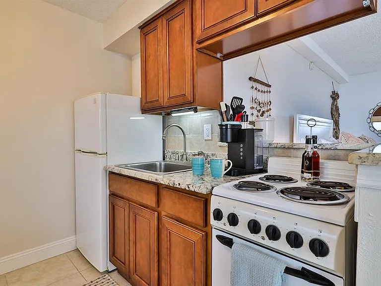 800 N Atlantic Ave #606 — Photo 11