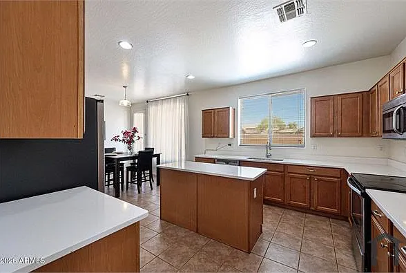 6635 S 45th Gln — Photo 17