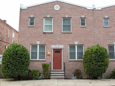 2988 Almond St, Philadelphia, PA, 19134