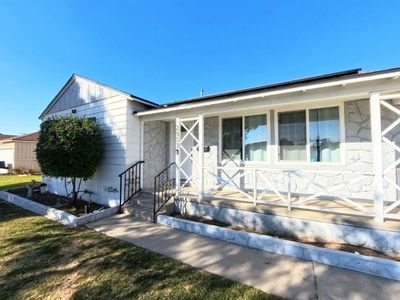 2903 Dollar St, Lakewood, CA, 90712
