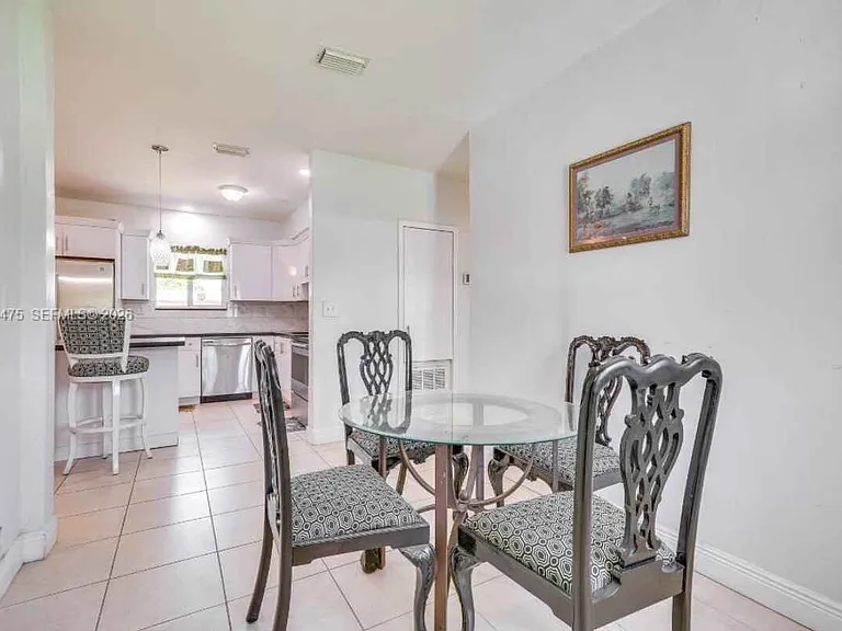 3431 Jackson Blvd — Photo 12