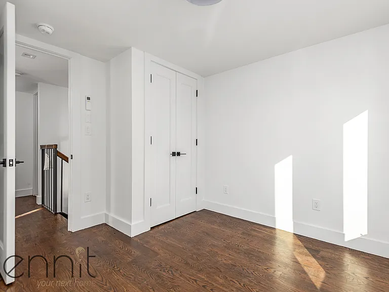 17 Kent Ave #1 — Photo 11