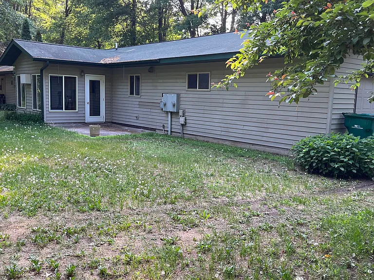 Back of unit and sun Rm