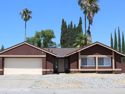 6445 Heathermoor Way, Sacramento, CA, 95823
