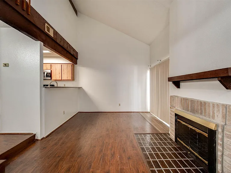 7131 Brendam Ln — Photo 8