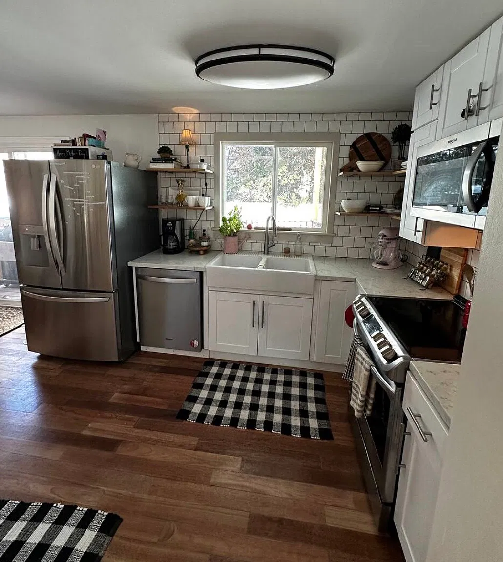 2 bed, 900 sqft, $1,750 — Photo 1