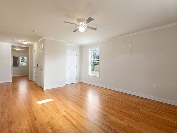 3rd image of 8205 Passapatanzy Dr #B