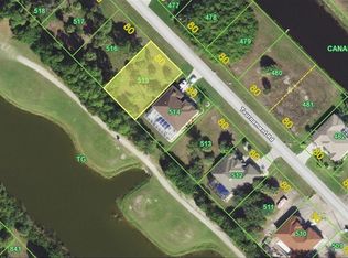 38 Tournament Rd, Rotonda West, FL 33947