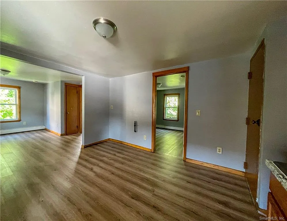 2 bed, 670 sqft, $1,295 — Photo 1