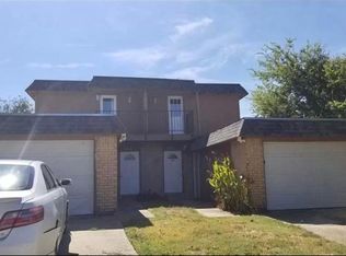 6308 Woodmont Ct, Fort Worth, TX 76133