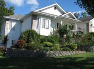 135 Tyler St, Branson, MO 65616