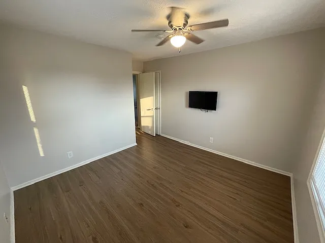 8340 Park Dr — Photo 13