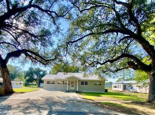 727 Lewis St, Saint Martinville, LA 70582
