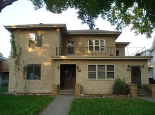 327 4th St NE #327, Minneapolis, MN 55413