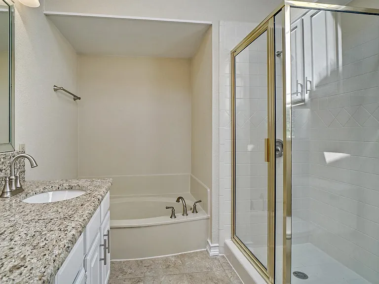 753 Eagle Dr — Photo 22