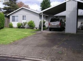 902 Pecan Ct, Newberg, OR 97132