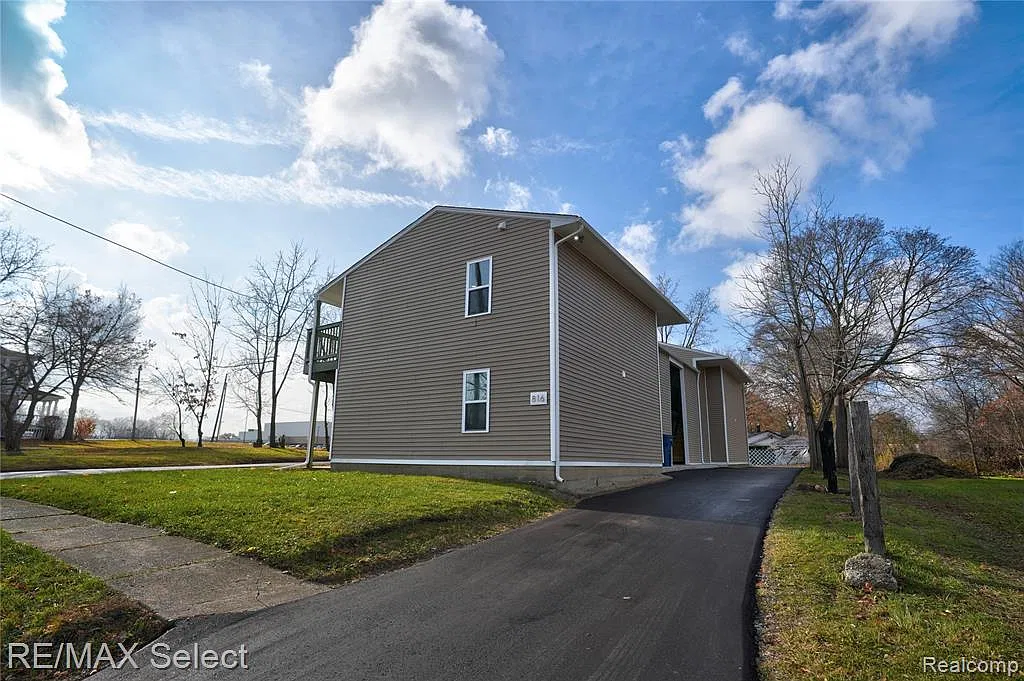 1 bed, 1.0 bath, 469 sqft, $750 — Photo 3
