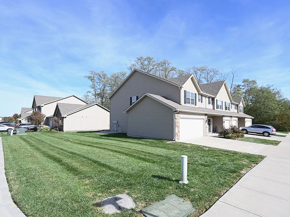 3916 NW 94th St