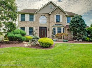 5 Molly Pitcher Dr, Manalapan, NJ 07726
