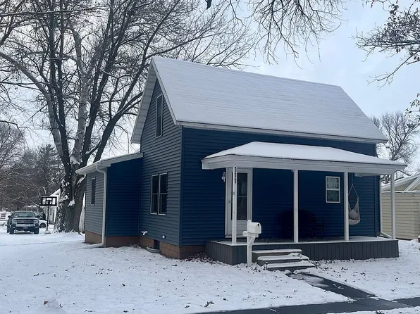 111 S 8th St, Mapleton, IA 51034