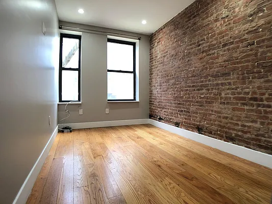 Rented by Yup Realty LLC | media 5