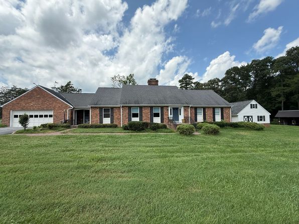 7356 Woodville Ln