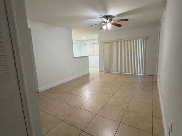 20850 SW 87th Ave APT 104, Cutler Bay, FL 33189