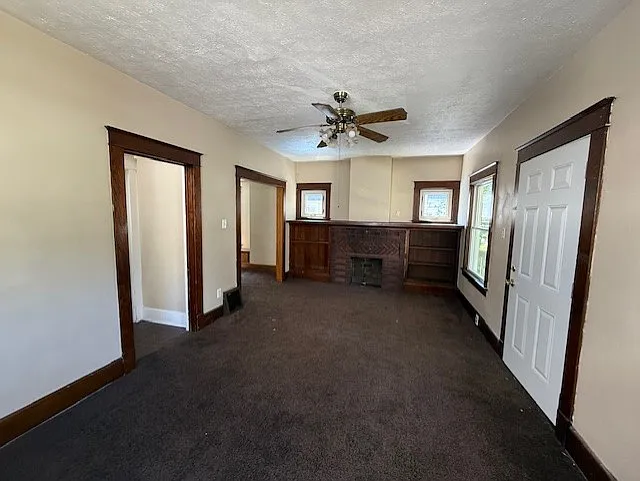 3 bed, $1,000 — Photo 2