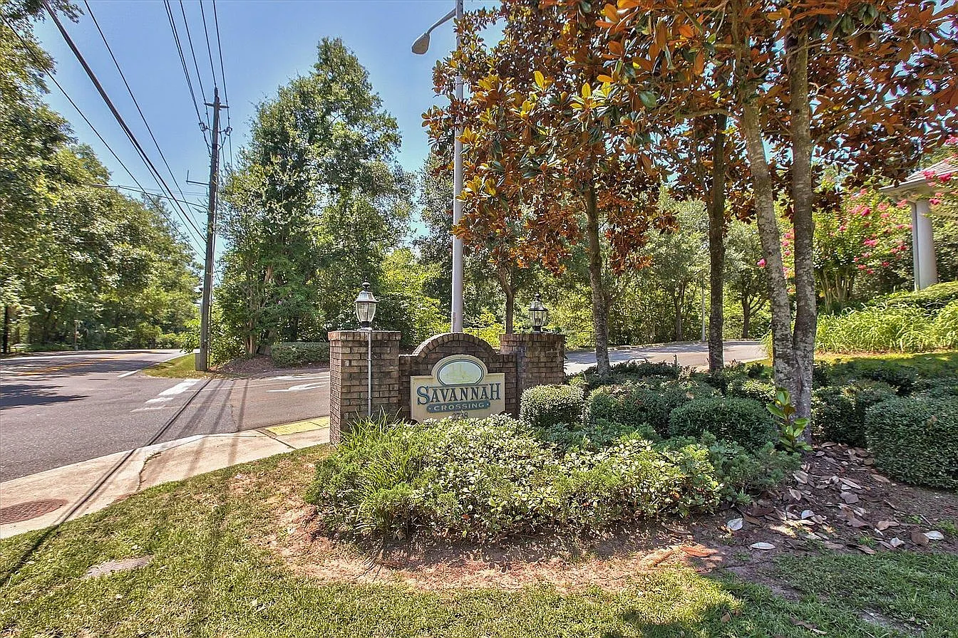 3 bed, 3.0 bath, $1,395 — Photo 3