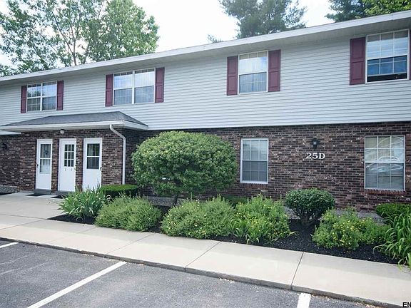 2nd image of 25D Pine Ln APT 4