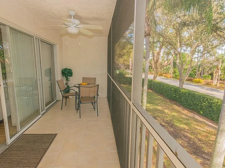 960 Partridge Cir #1-202 — Photo 13