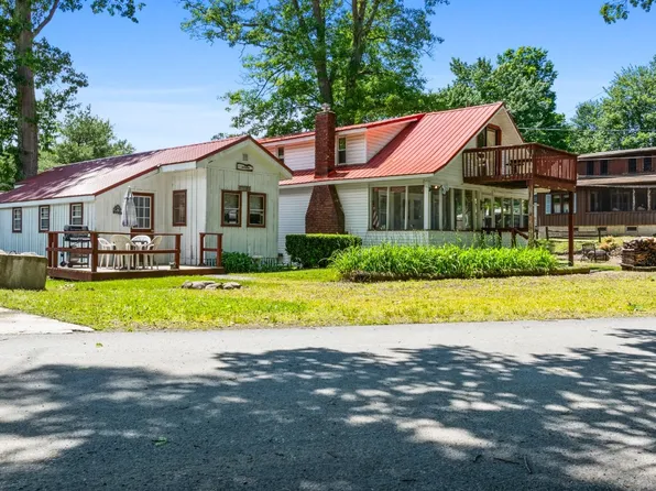 36059 & 36063 Lake St, Union City, PA 16438